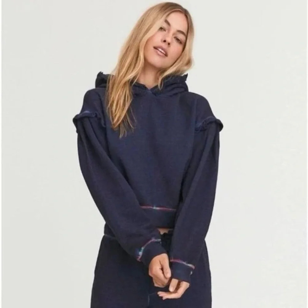Something Navy Taylor Ruffle Hoodie Rainbow Detail - Picture 4 of 5